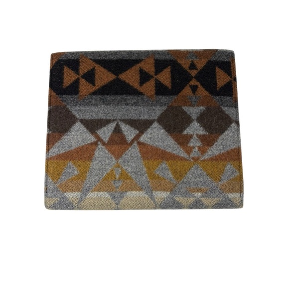 Pendleton Geometric Wool Clutch - Picture 2 of 6